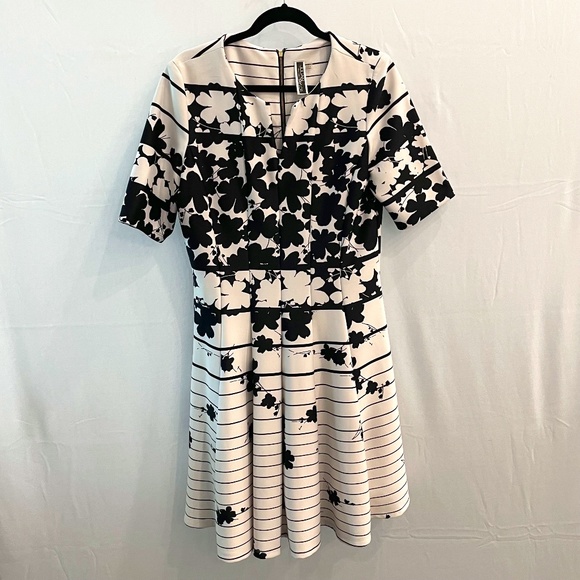JULIAN TAYLOR Women's Size 16 Black & Off White Abstract Floral & Stripe Dress - Picture 1 of 6
